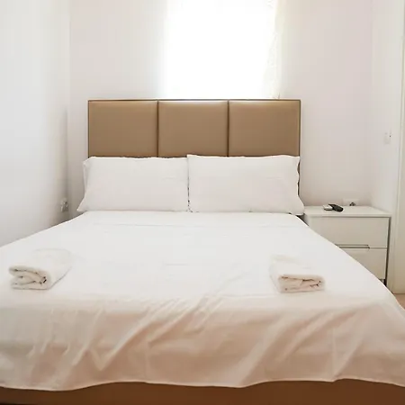 Mega Hotel Gjirokastra